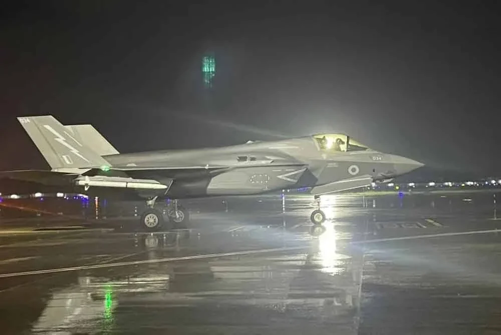 Jet pejuangF-35B milik Tentera Udara Diraja Britain itu berlepas dari Lapangan Terbang Antarabangsa Thiruvananthapuram.