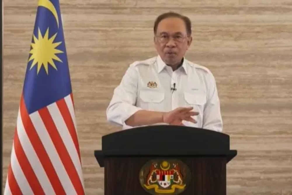 Anwar ketika menyampaikan pengumuman berkenaan pada Rabu.