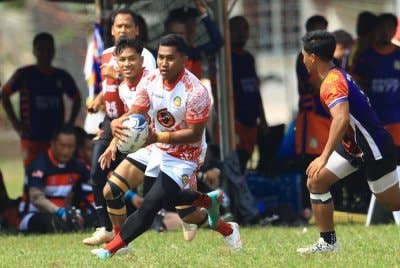 Aksi pemain Kelantan semasa Kejohanan Kelantan 7s baru-baru ini. Foto Persatuan Ragbi Negeri Kelantan