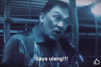 Tangkap layar video yang dimuat naik Anwar di Facebook beliau.