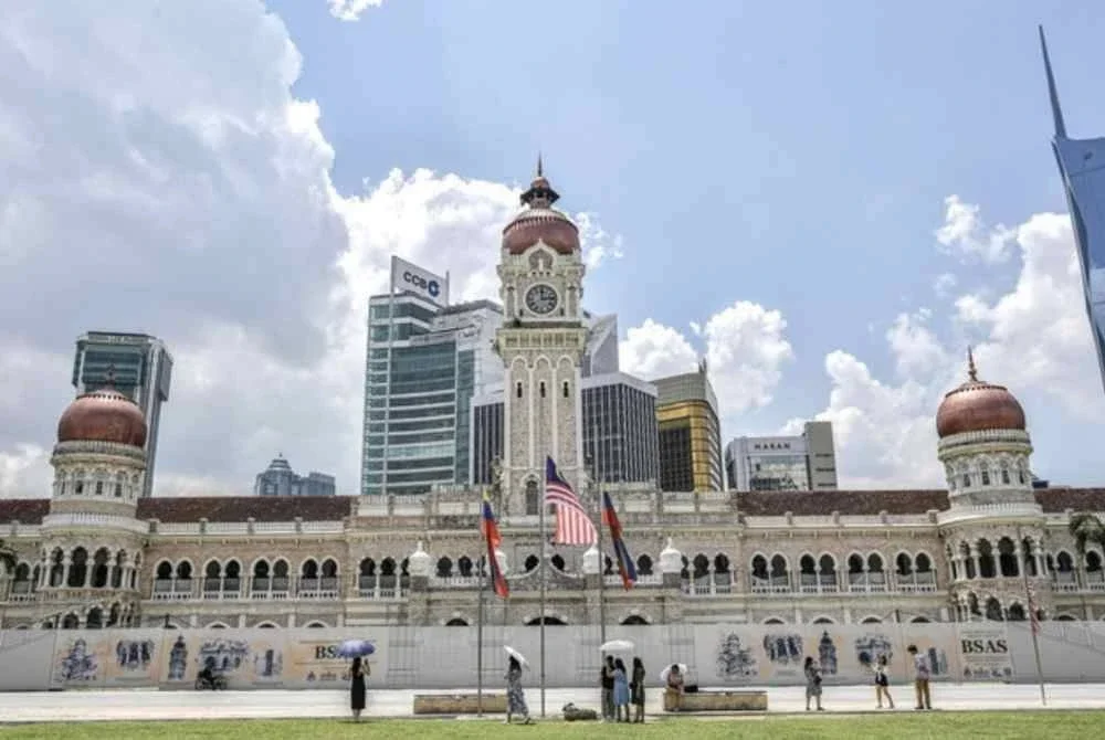 Perhimpunan itu dijangka disertai antara 10,000 hingga 15,000 peserta yang akan berkumpul di lima lokasi utama sebelum bergerak ke Dataran Merdeka. Foto Bernama