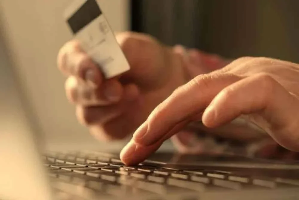 Mangsa telah membuat sebanyak 19 transaksi ke tiga akaun bank berbeza dari 20 Mac hingga 15 Julai 2025 dengan nilai keseluruhannya berjumlah RM178,200. Gambar hiasan.