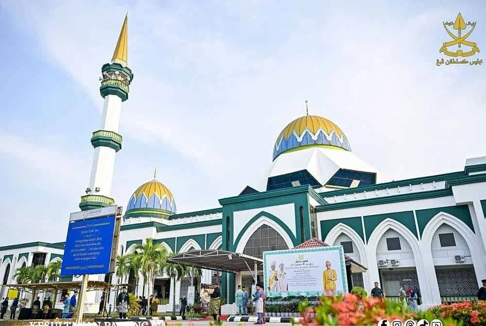 Masjid UniPSAS kini dimasyhurkan dengan nama Masjid Tengku Mahkota Tengku Hassanal Ibrahim Alam Shah. FOTO FB KESULTANAN PAHANG