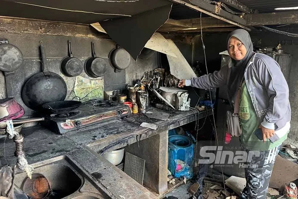 Sisa kebakaran bahagian dapur rumah Ruzila.
FOTO SINAR HARIAN - ADILA SHARINNI WAHID