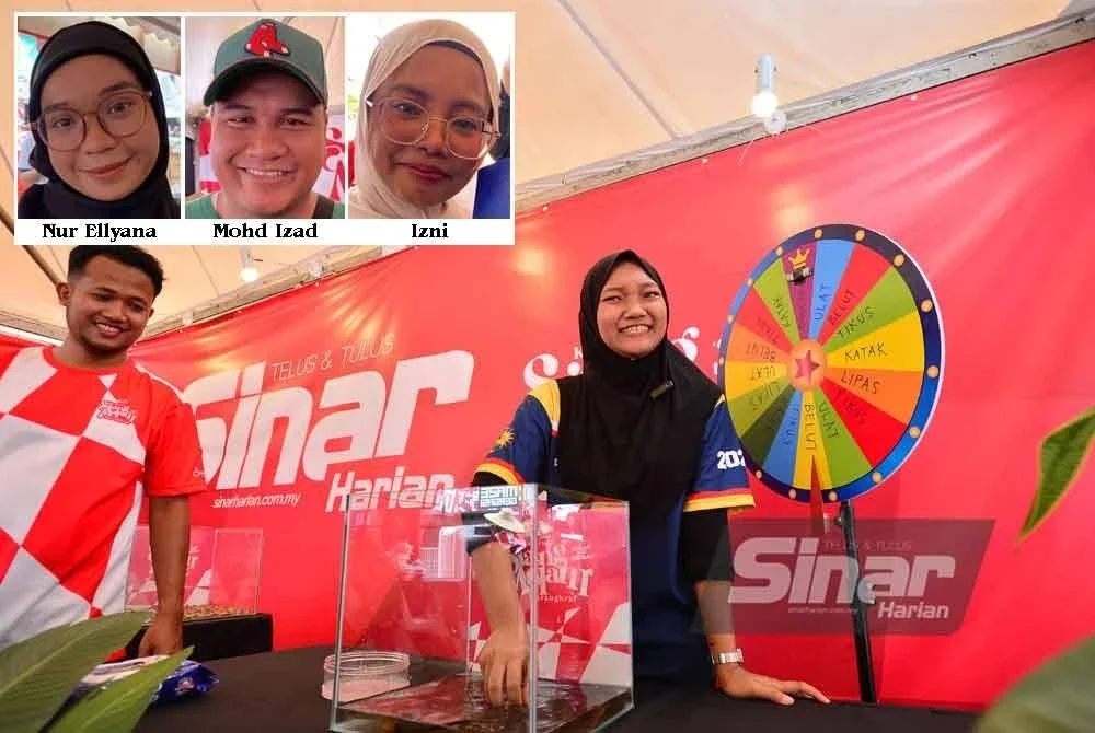 Pengunjung daripada pelbagai lapisan masyarakat tertarik untuk mencuba Baca Berita Xtreme di Karnival Siang Malam Karangkraf 2025. FOTO: SINAR HARIAN.