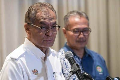 Dr Dzulkefly ketika sidang media selepas merasmikan Majlis Persidangan Saintifik Tahunan dan Mesyuarat Agung Tahunan Ke-55 pada Sabtu. Foto Bernama