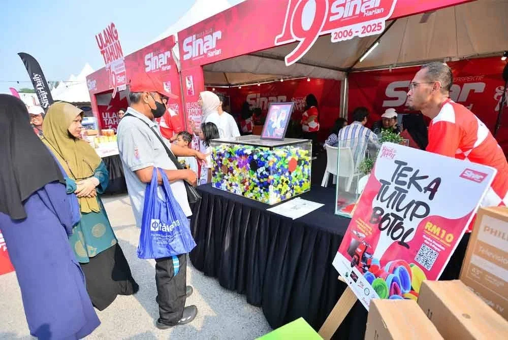 Reruai Sinar Harian menyediakan pelbagai aktiviti menarik untuk pengunjung termasuk permainan Bantuan Untuk Anda (B4U) dan Baca Berita Ekstrem.