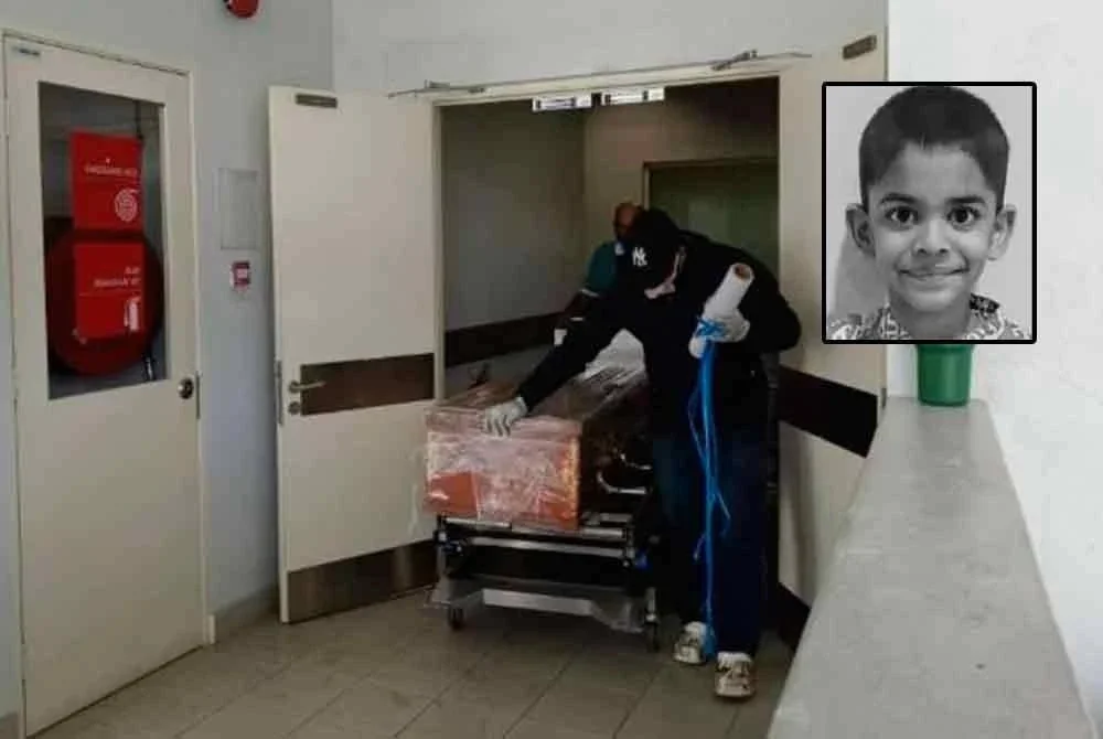 Polis sedang giat menjalankan siasatan lanjut berhubung kes kematian tragis seorang kanak-kanak lelaki berusia enam tahun, M Tishant, yang ditemukan tertanam di kawasan belukar di Rompin.