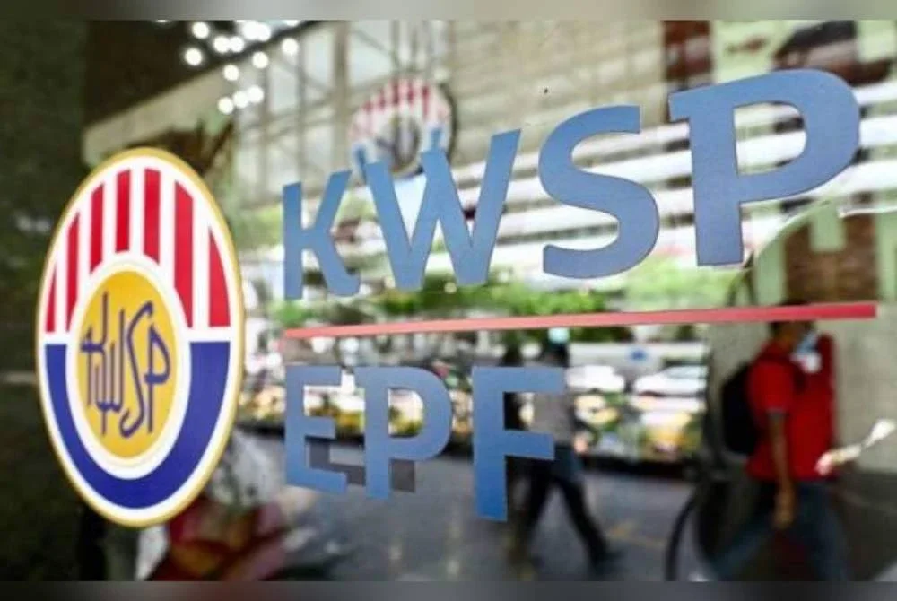 Penurunan pendapatan KWSP atas faktor pasaran ekuiti lemah. 