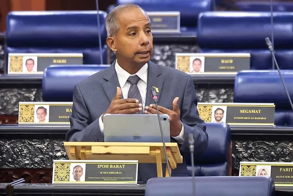 Kulasegaran bercakap pada Mesyuarat Kedua, Penggal Keempat Parlimen ke-15 Persidangan Dewan Rakyat di Bangunan Parlimen pada Rabu. Foto Bernama