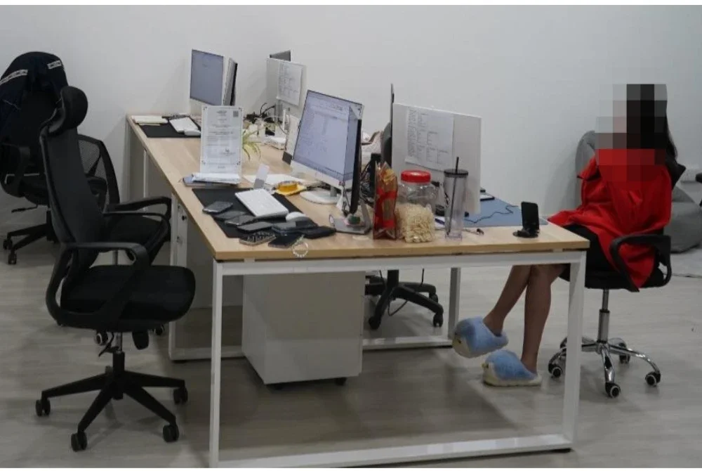 Kegiatan mempromosi aktiviti perjudian online yang dipercayai berselindung di sebalik nama syarikat sah dibongkar polis.