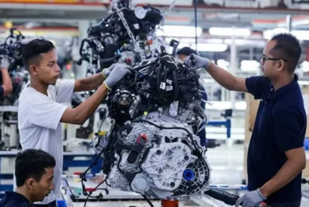 Kerajaan perkenal Skim Pembiayaan Perkasa TVET Madani dan Dana Latihan TVET di bawah RMK13 bagi galak penyertaan belia termasuk pelajar tahfiz ke arah huffaz teknokrat. Foto hiasan