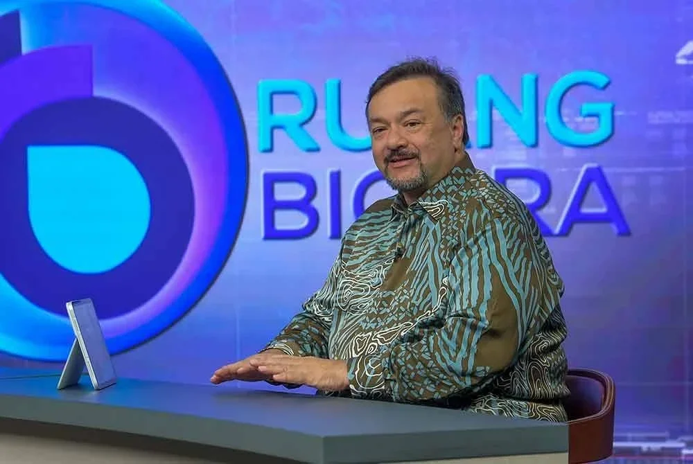 Amir Hamzah semasa hadir pada program Ruang Bicara terbitan BernamaTV di Wisma Bernama pada Khamis. Foto Bernama