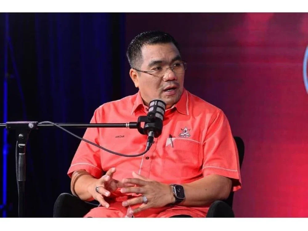 “Fungsinya bukan seperti FELDA 100 peratus tetapi membantu melibatkan kekurangan yang masih ada, termasuk kebajikan peneroka dan generasi baharu.