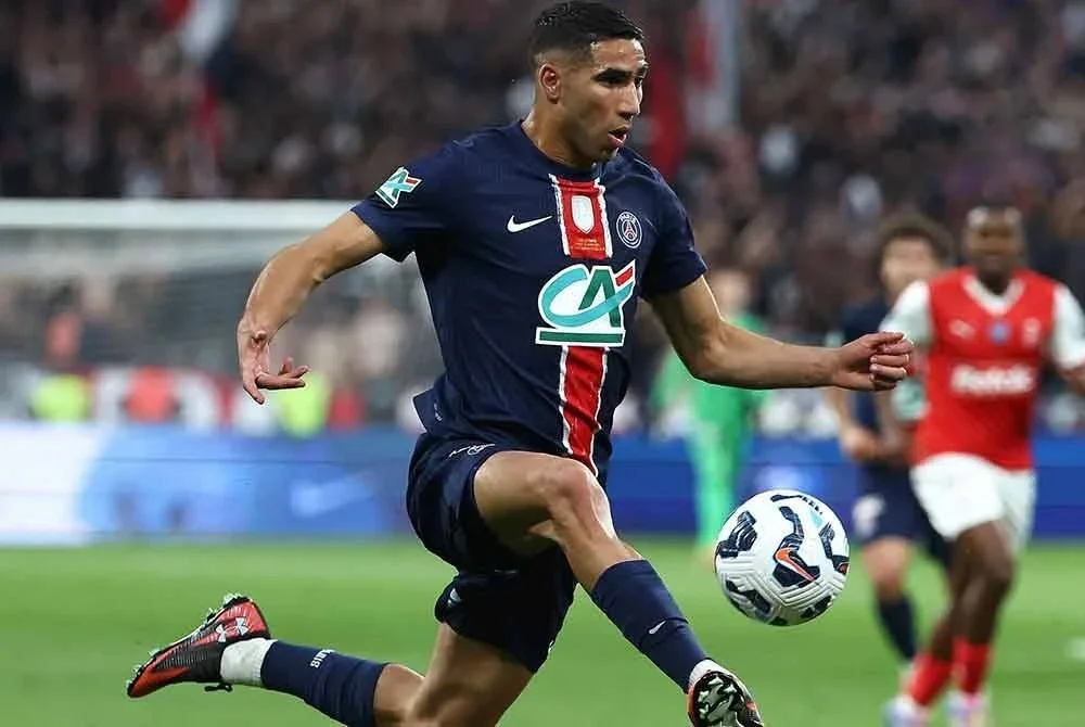 Achraf Hakimi berdepan hukuman penjara sehingga 15 tahun jika disabit kesalahan dalam kes dakwaan rogol - Foto: AFP