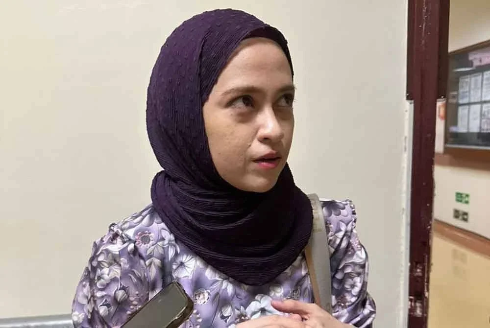 Nurfazliana ketika ditemui selepas menerima lawatan Ayob Khan di HCTM, Cheras pada Sabtu.