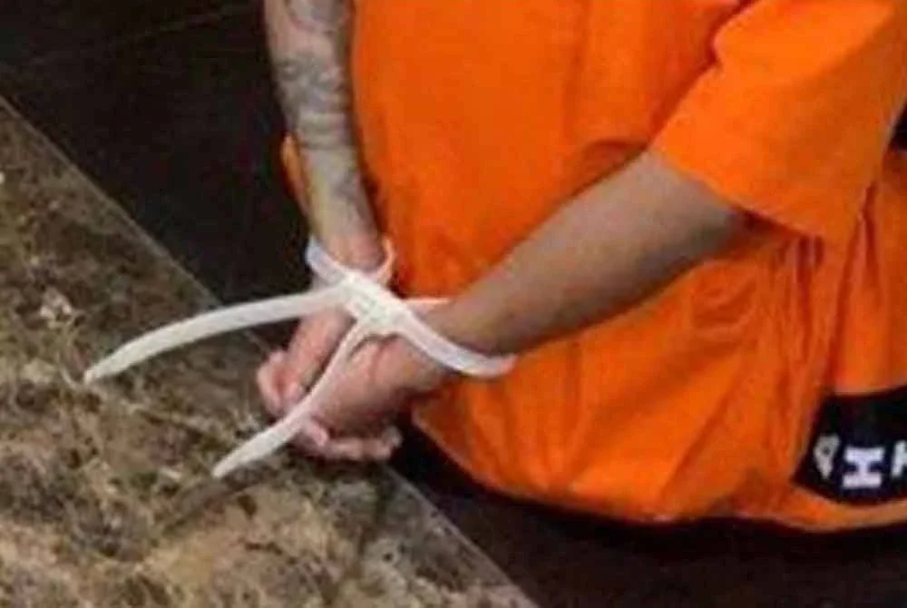 Suspek berjaya ditahan selepas setahun melarikan diri.- Agensi