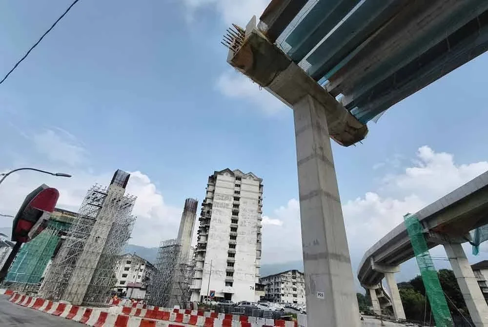 Semua tiang struktur utama di Lebuhraya Pintasan Air Itam yang menghubungkan Lebuhraya Thean Teik ke Lebuhraya Tun Lim Chong Eu telah siap didirikan.