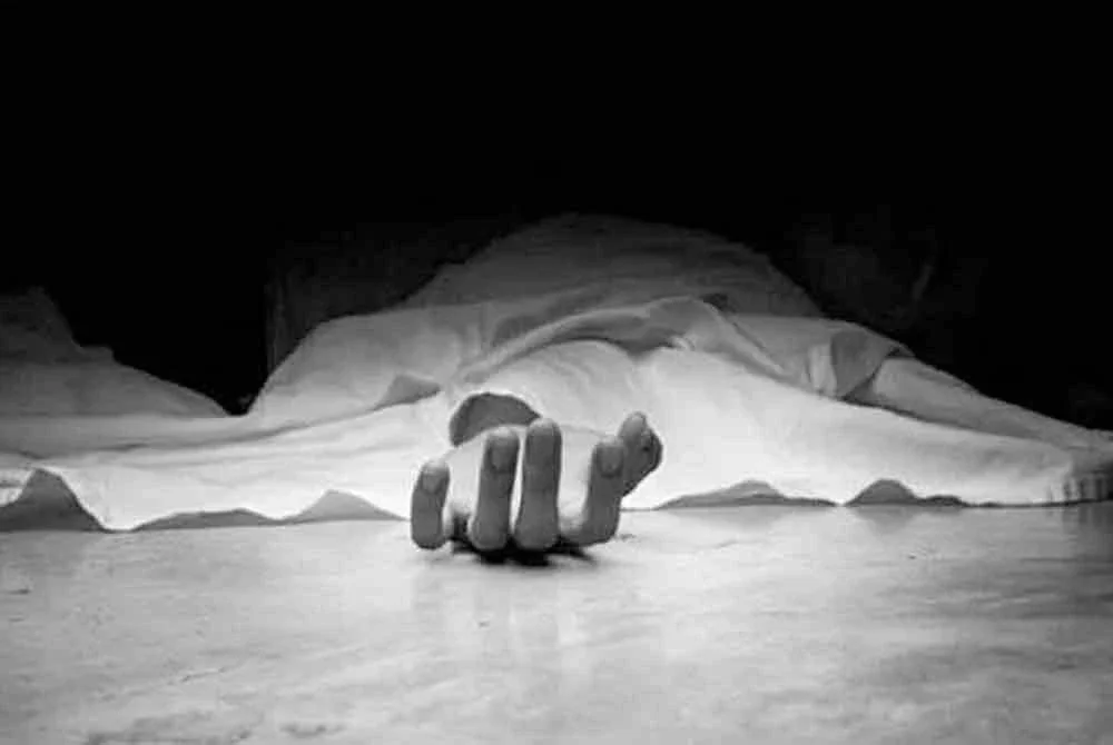 Mangsa cedera parah di bahagian kepala dan meninggal dunia di tempat kejadian. Gambar hiasan