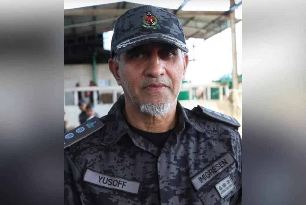 Mohamed Yusoff Khan.