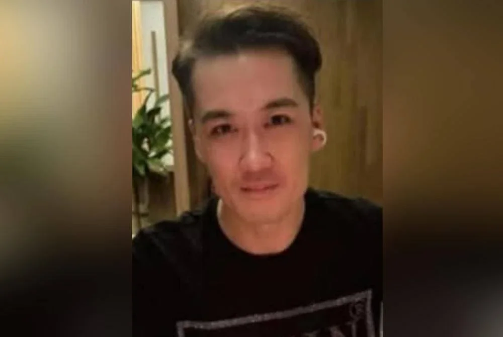 Suspek dikenali sebagai Victor Lee yang beralamat di Taman Damai Perdana, Cheras, Kajang, Selangor.