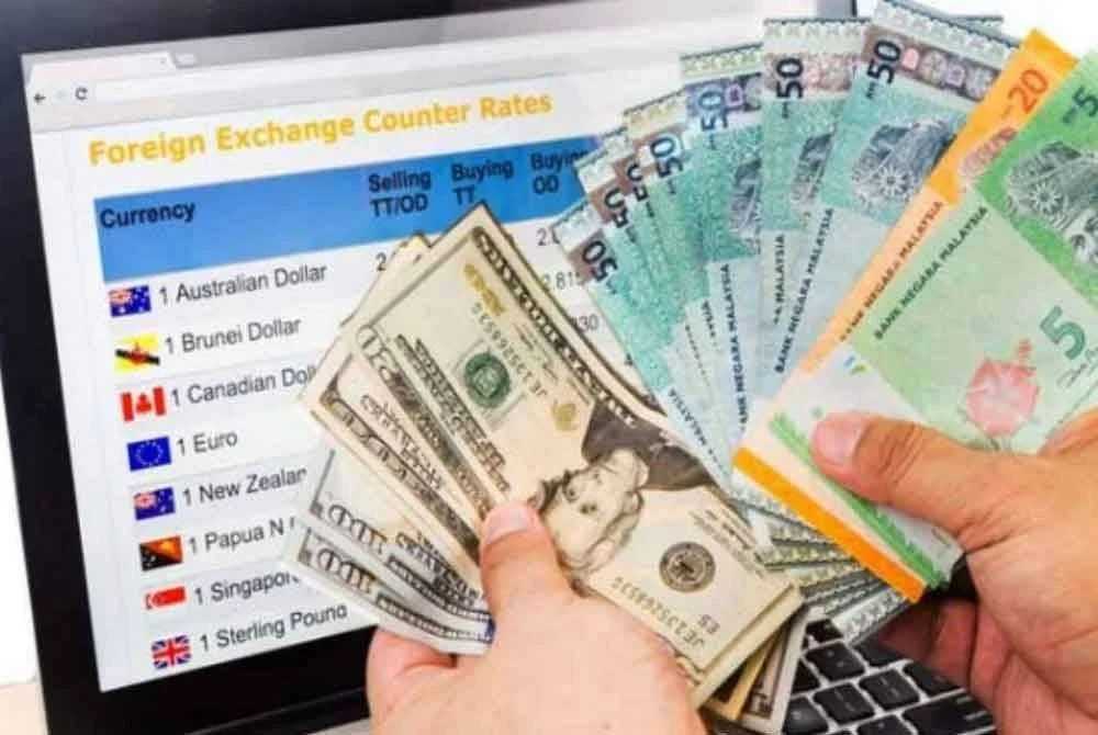 Pada jam 8 pagi, mata wang tempatan meningkat kepada 4.2185/2260 berbanding dolar AS daripada 4.2235/2305 ketika ditutup semalam. Gambar hiasan