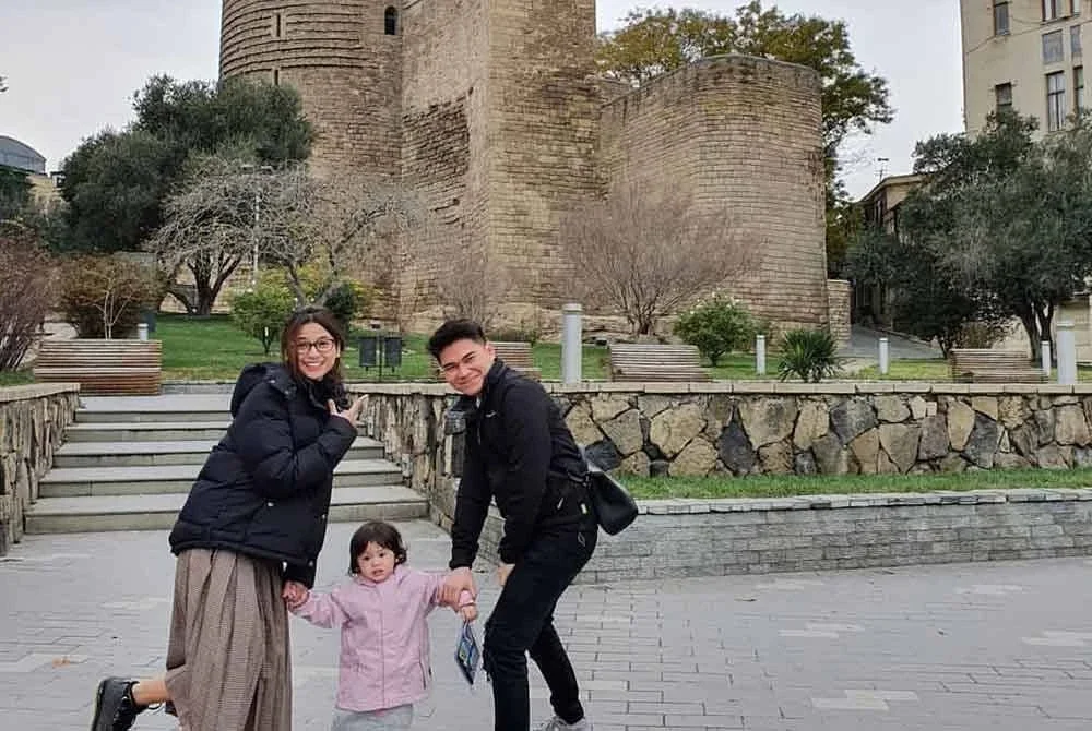 Pasangan ini mempunyai seorang anak perempuan.