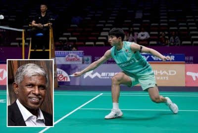 Justin dilihat mempunyai pontesi besae selepas mara ke final Terbuka Macau baru-baru ini. (Gambar kecil: James)