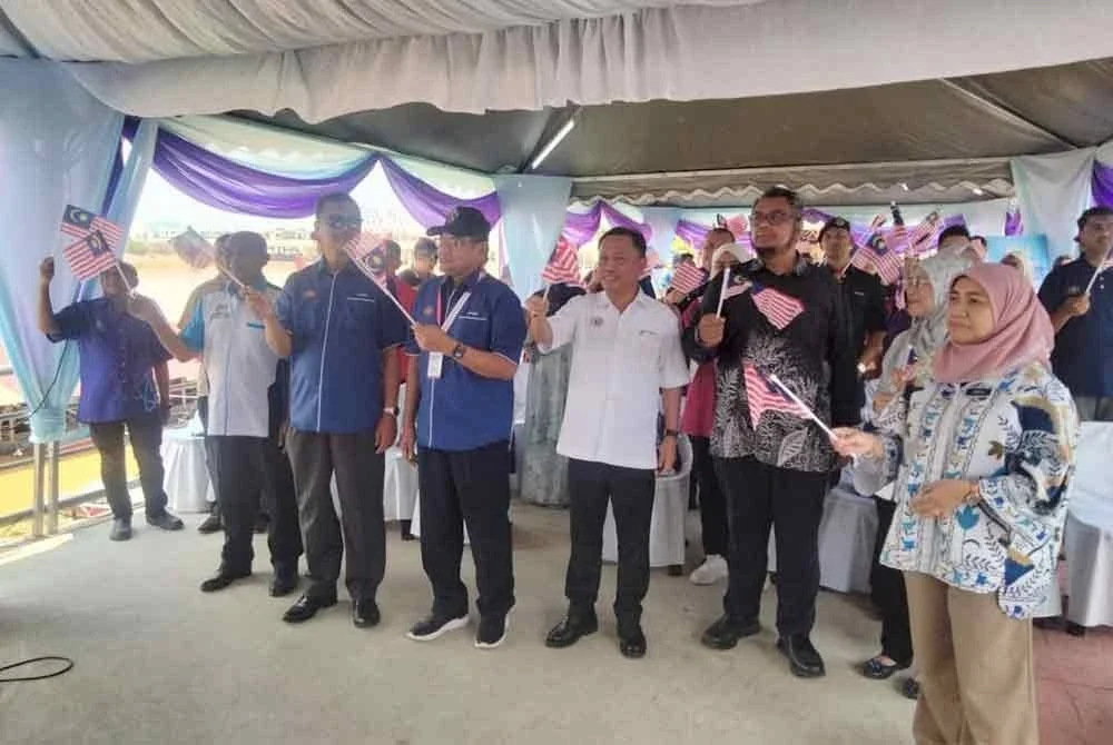 Mohammad Yusof berkata Kelantan berpotensi dalam penerokaan nuklear dan boleh dimajukan seperti negeri lain tetapi memerlukan kerjasama dengan Kerajaan Persekutuan.