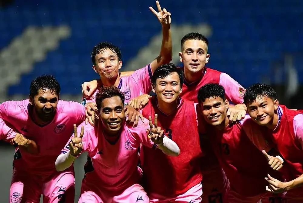 UM Damansara membuka kempen Liga A1 dengan bawa pulang tiga mata dari Manjung hasil kemenangan ke atas Perak FA. FOTO: UM DAMANSARA UNITED