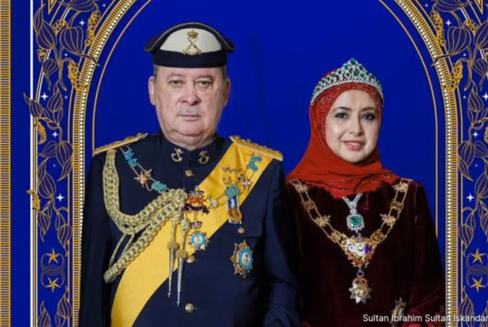 Sultan Ibrahim dan Raja Zarith Sofiah menzahirkan ucapan tahniah sempena sambutan ulang tahun kemerdekaan Singapura yang ke-60 pada Sabtu.