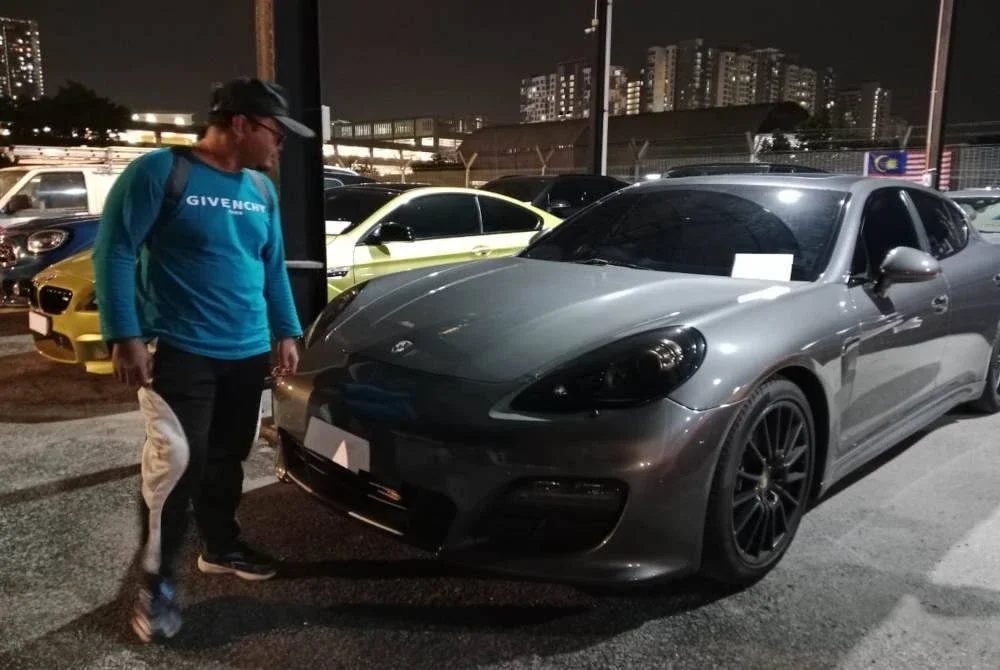 Antara kenderaan mewah yang disita JPJ menerusi Ops Luxury dijalankan baru-baru ini.