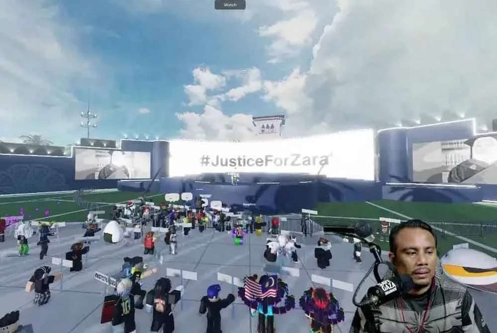 Tangkap layar sesi penstriman langsung Roblox oleh Cikgu Zyd di TikTok pada Ahad.