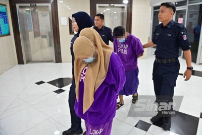 Kedua-dua suspek dibawa ke Mahkamah Majistret Kuala Terengganu pada Ahad bagi mendapatkan perintah reman.
