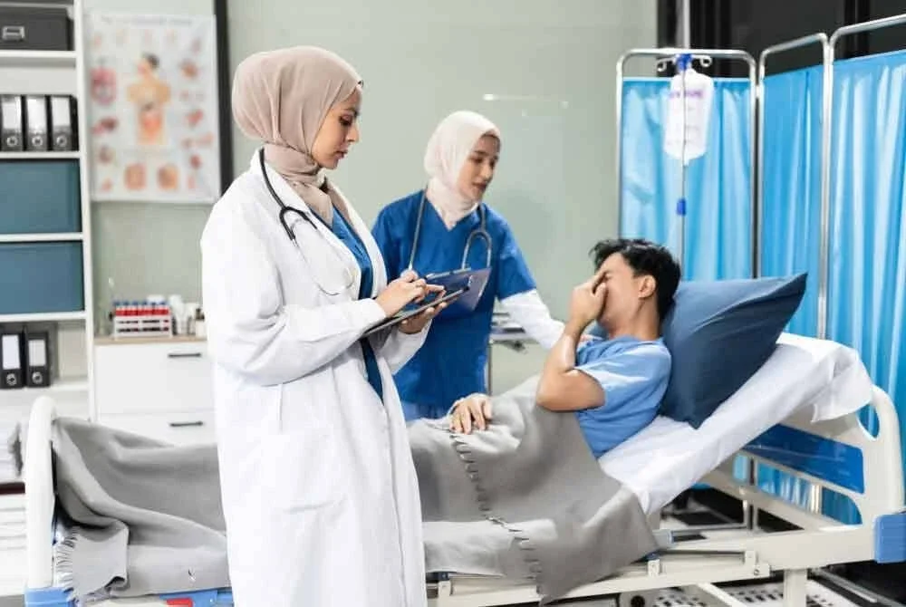 Sebanyak 307 pegawai perubatan lantikan tetap akan ditempatkan di fasiliti kesihatan seluruh Sabah di bawah e-Placement Fasa Satu. Gambar hiasan