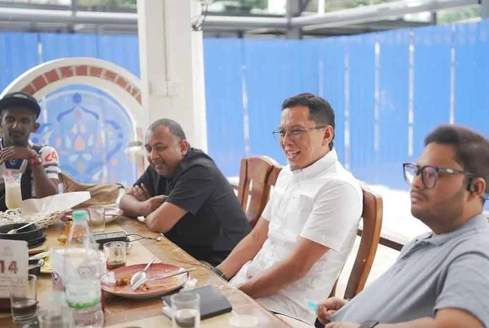 Shahrol memberitahu, hasil perbincangan kedua-dua pihak bersetuju untuk tidak meneruskan saman dengan syarat penyelesaian dilakukan segera.