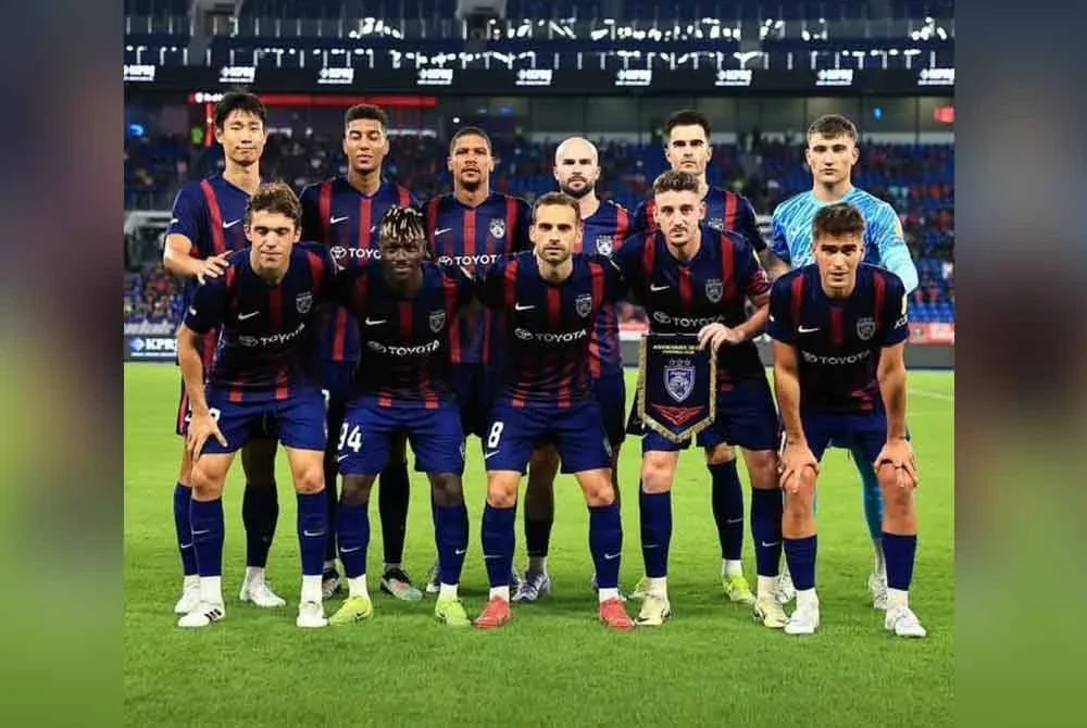 Kesebelasan JDT - Foto Johor Southern Tigers