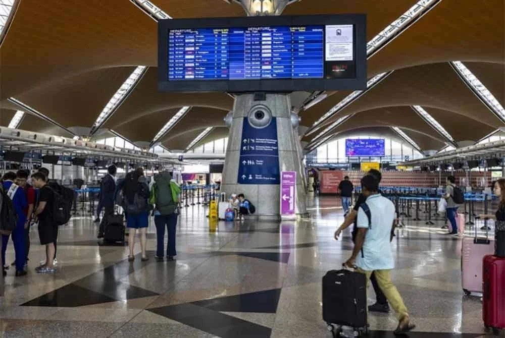 Orang ramai dinasihatkan supaya menyemak status sekatan perjalanan melalui laman rasmi JIM atau portal MyTax sebelum merancang perjalanan.