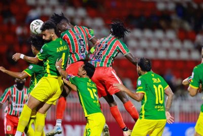 Kapten Kelantan TRW, Ifedayo Olusegun berjersi 12 antara yang menunjukkan peningkatan prestasi.