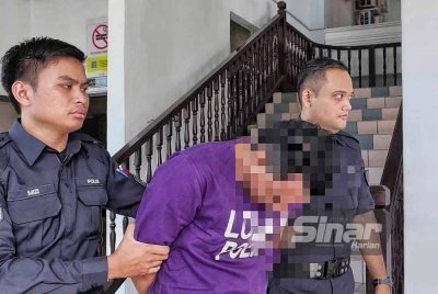 Suspek direman lima hari bagi membantu siasatan selepas disyaki mencabul dan mengintai anak tirinya sejak Mei lalu.