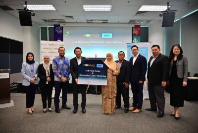 Suasa sekitar Majlis memeterai perjanjian simbolik antara WHB dan RHB di Mercu Worldwide, Shah Alam pada Khamis.