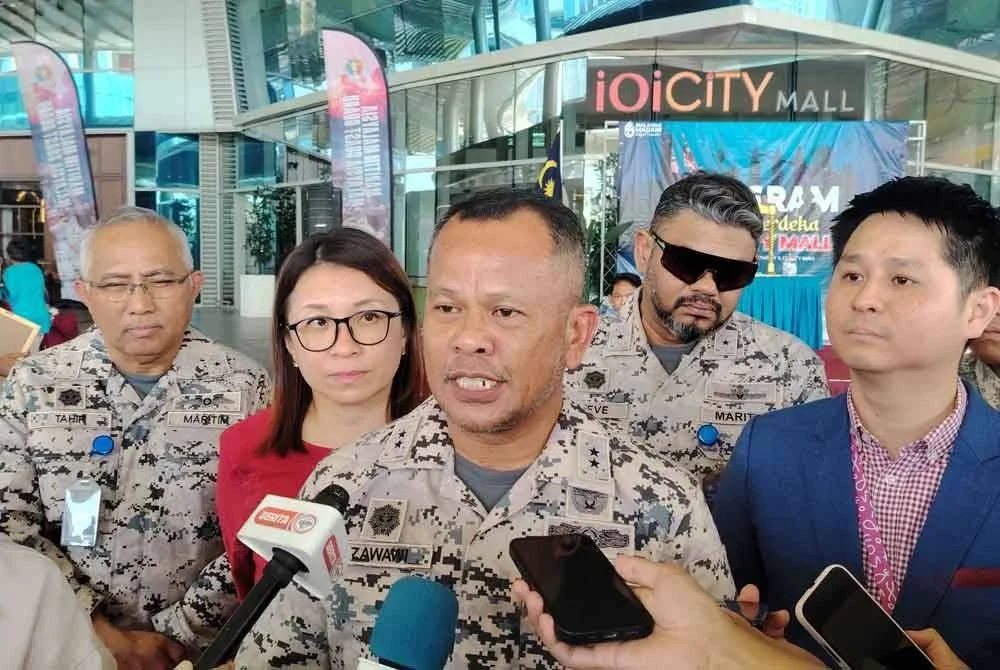 Mohd Zawawi dalam sidang akhbar Program Jiwa Merdeka @ IOI City Mall di Putrajaya pada Ahad.