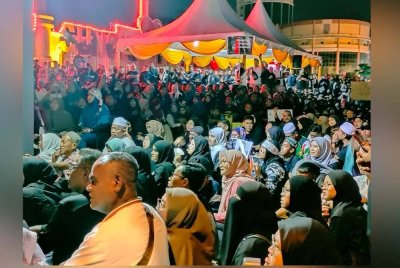 Peserta hadir ke himpunan yang diadakan di Jam Besar Sungai Petani pada Sabtu.