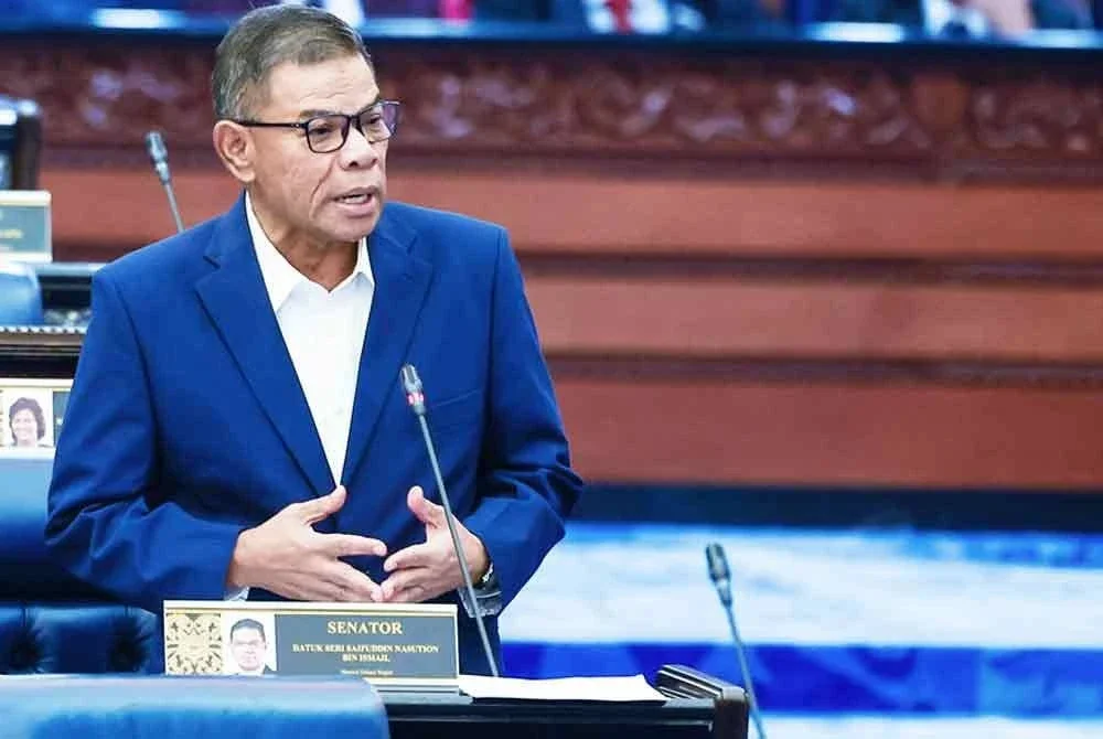Saifuddin Nasution ketika hadir pada Mesyuarat Kedua, Penggal Keempat Parlimen ke-15 Dewan Rakyat di Bangunan Parlimen pada Isnin. Foto Bernama