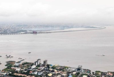 Agensi Pengurusan Kecemasan Negara (NEMA) dalam satu kenyataan berkata, bot berkenaan yang membawa lebih 50 penumpang ke sebuah pasar telah karam pada pagi Ahad.