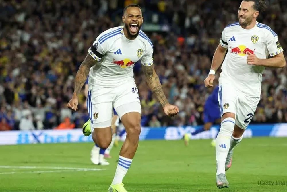 Nmecha pastikan tiga mata buat Leeds di Elland Road, pada Selasa. Foto: Agensi