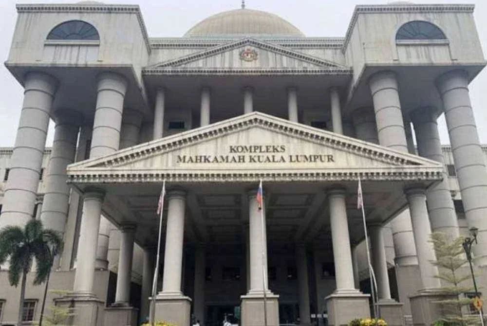 Hakim Mahkamah Sesyen menasihati saksi utama kes rasuah Lim Guan Eng, Gnanaraja agar memohon perlindungan daripada SPRM atau polis selepas mendakwa masih trauma akibat insiden rompakan. Gambar hiasan