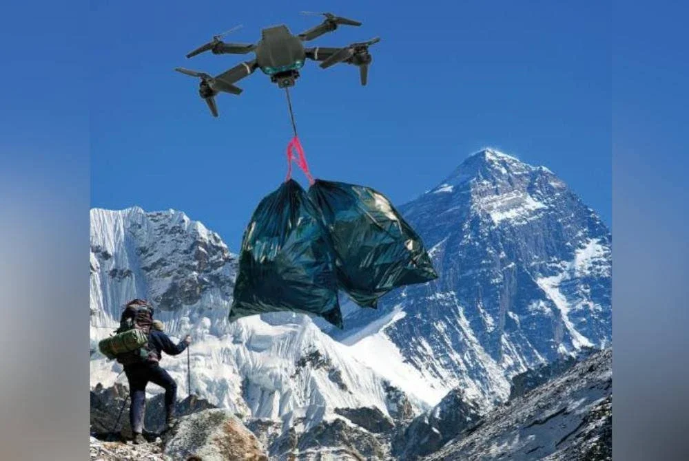 Idea penggunaan UAV lebih praktikal dan mengurangkan risiko kepada para sherpa yang memikul tanggungjawab itu sebelum ini. Foto Agensi