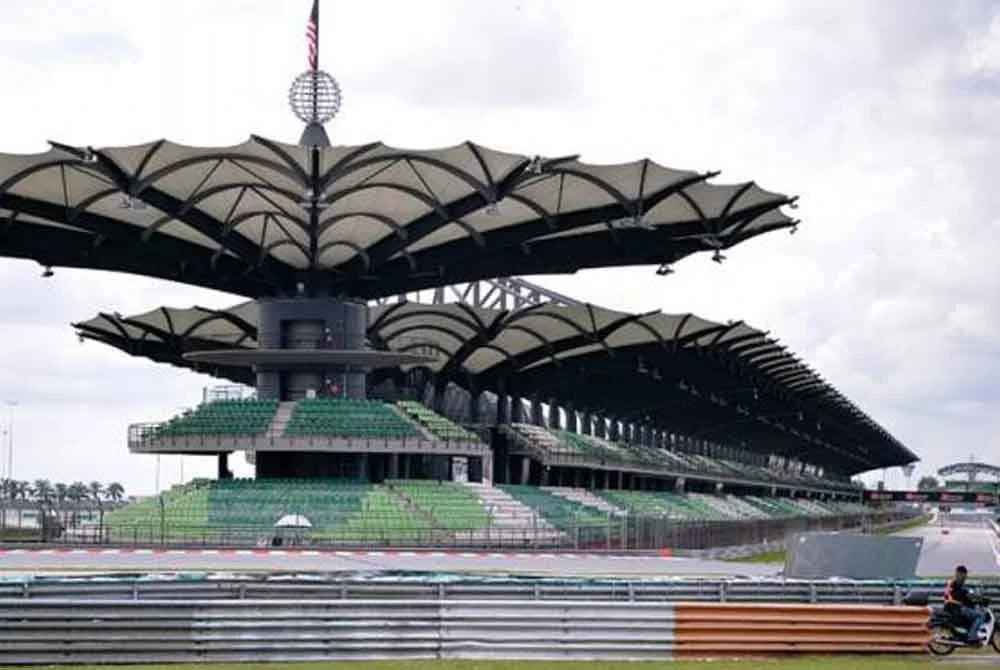 LITAR Antarabangsa Sepang (SIC) menegaskan semula bahawa tumpuan ketika ini adalah untuk memastikan penganjuran MotoGP Malaysia diteruskan hingga selepas 2026 dan bukannya kemungkinan untuk mengembalikan Formula 1.