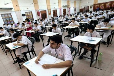 Seramai 10,049 calon telah mendaftar untuk menduduki SPMU yang dilaksanakan di 186 pusat peperiksaan di seluruh negara. - Gambar hiasan